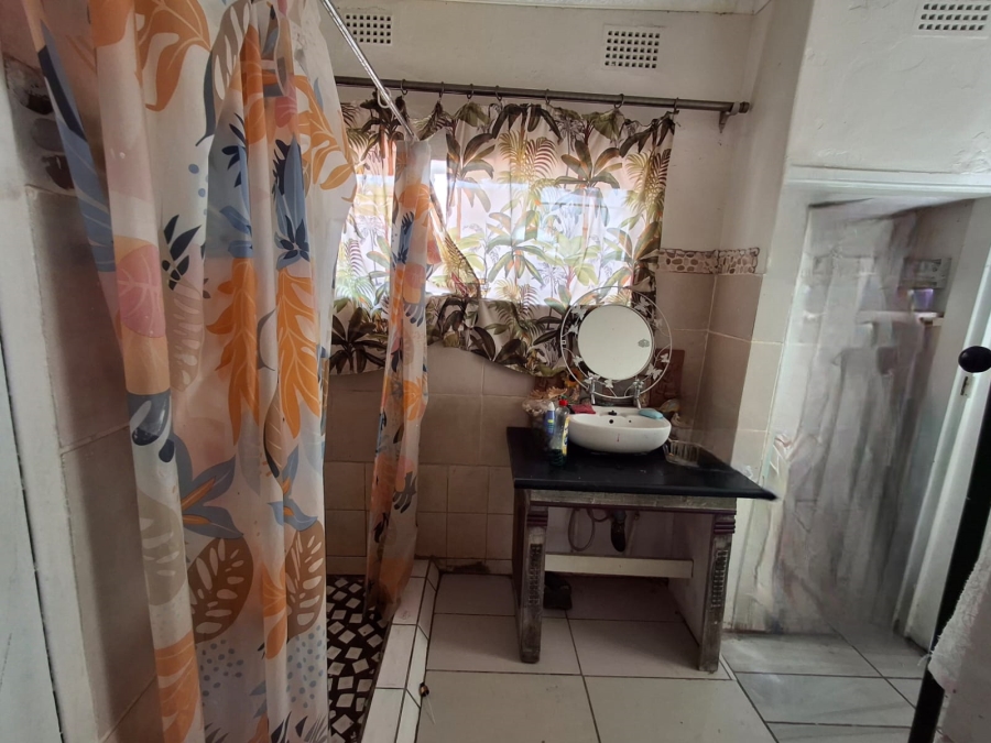5 Bedroom Property for Sale in Oos Einde North West